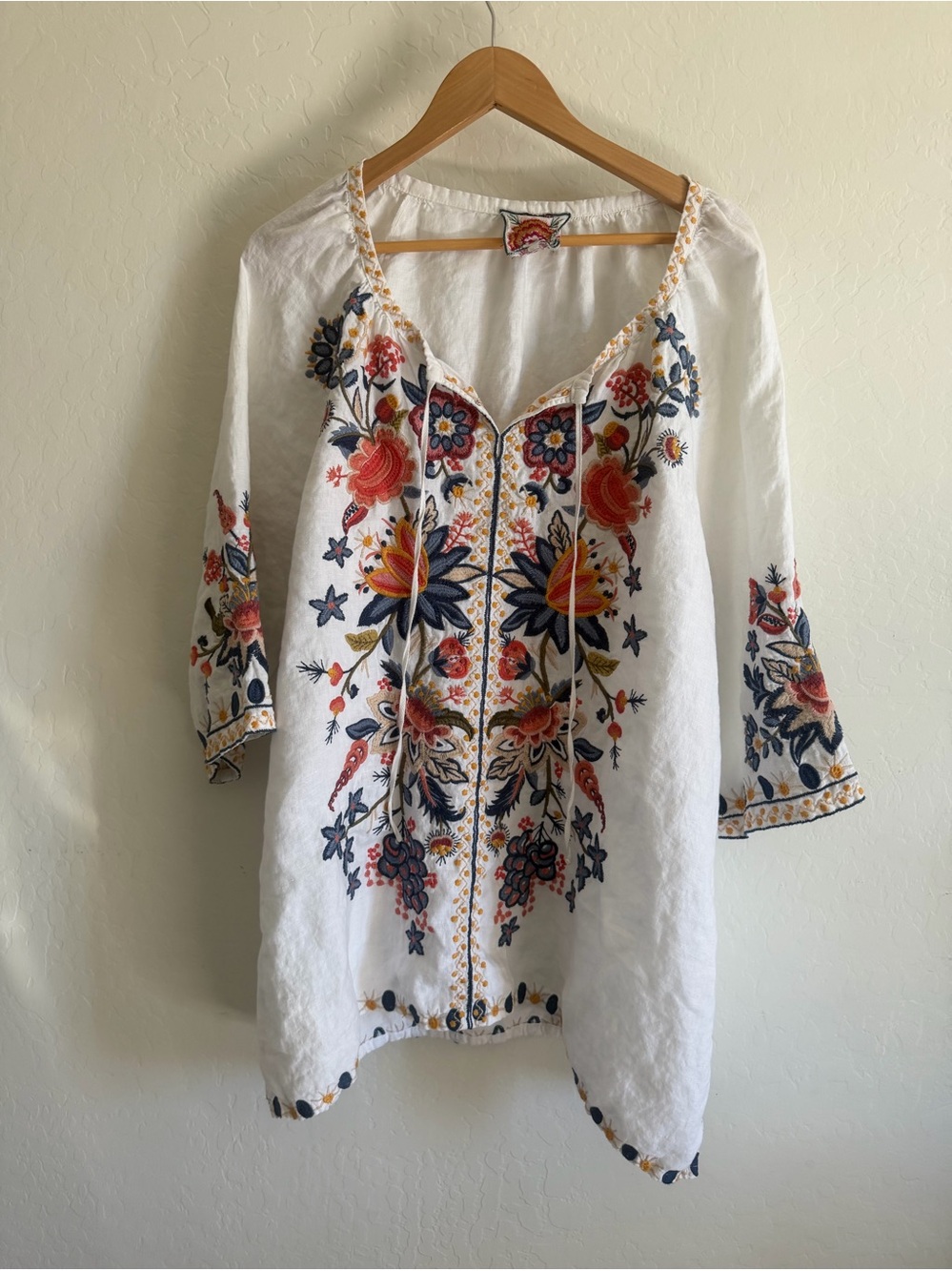 Johnny Was Boho Embroidered Linen Peasant Tunic Blouse